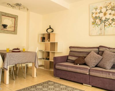 Townhouse in Fañabe, AC, MIR150