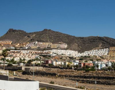 Townhouse in Fañabe, AC, MIR150