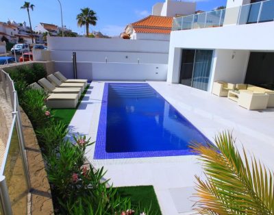 Luxury Caleta Villa