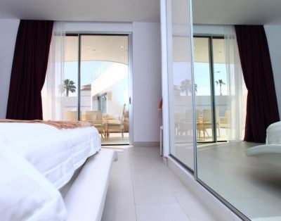 Luxury Caleta Villa