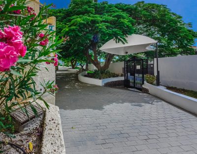 Duplex In Las Americas El Cortijo LA/045