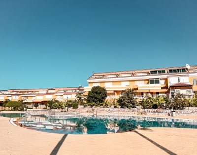 Camisón, Beautiful 3-bedroom townhouse in the central part of Las Americas