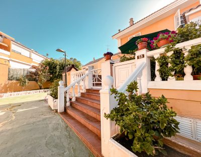 Camisón, Beautiful 3-bedroom townhouse in the central part of Las Americas