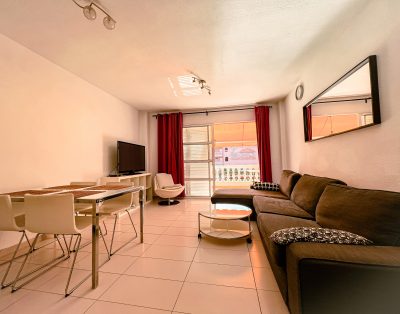 Camisón, Beautiful 3-bedroom townhouse in the central part of Las Americas