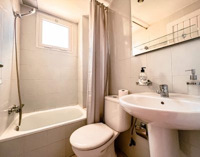 Camisón, Beautiful 3-bedroom townhouse in the central part of Las Americas