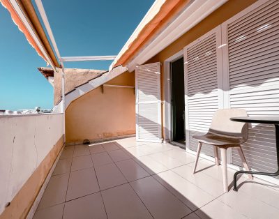 Camisón, Beautiful 3-bedroom townhouse in the central part of Las Americas