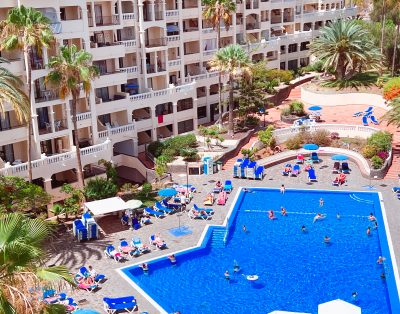 Duplex in Castle Harbour Heated Pool LC54