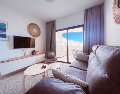 Duplex in Castle Harbour Heated Pool LC54