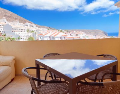 Duplex in Castle Harbour Heated Pool LC54