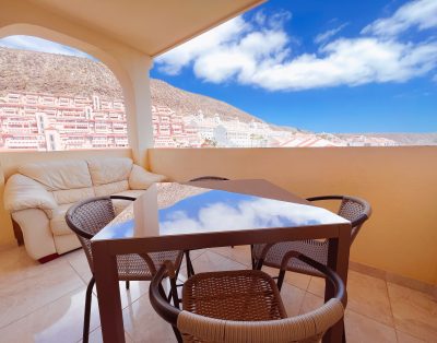 Duplex in Castle Harbour Heated Pool LC54