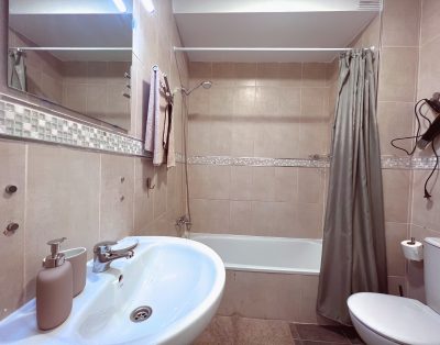 Ocean breeze 1 bedroom apartment, Mirador Paraiso, PP/18