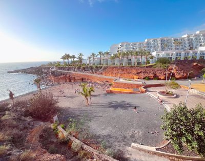 Ocean breeze 1 bedroom apartment, Mirador Paraiso, PP/18